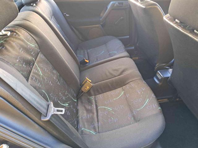 VOLKSWAGEN Golf 1.6 cat 5 porte ISCRITTA ASI OK NEOPATENTATI