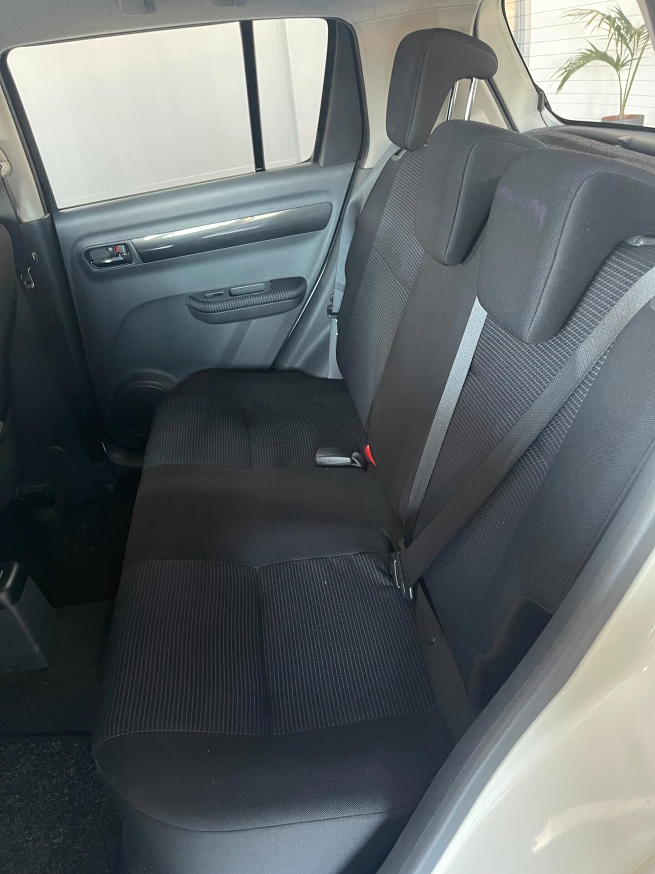 Suzuki Swift 1.3 4x4 5p. GL