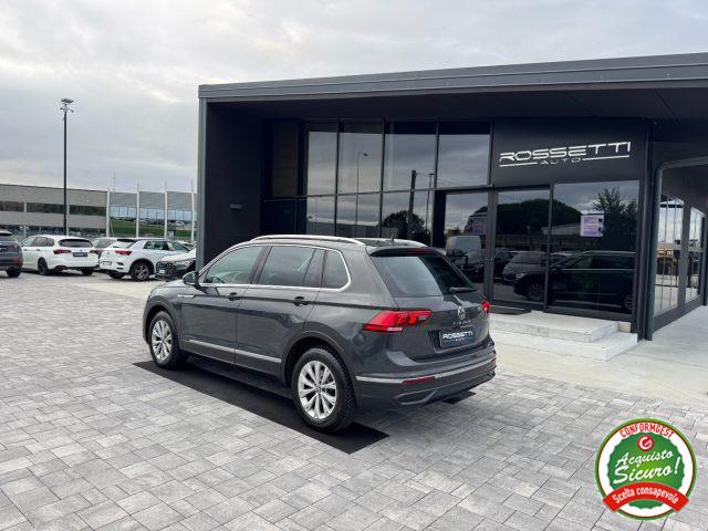 VOLKSWAGEN Tiguan 2.0 TDI SCR Life