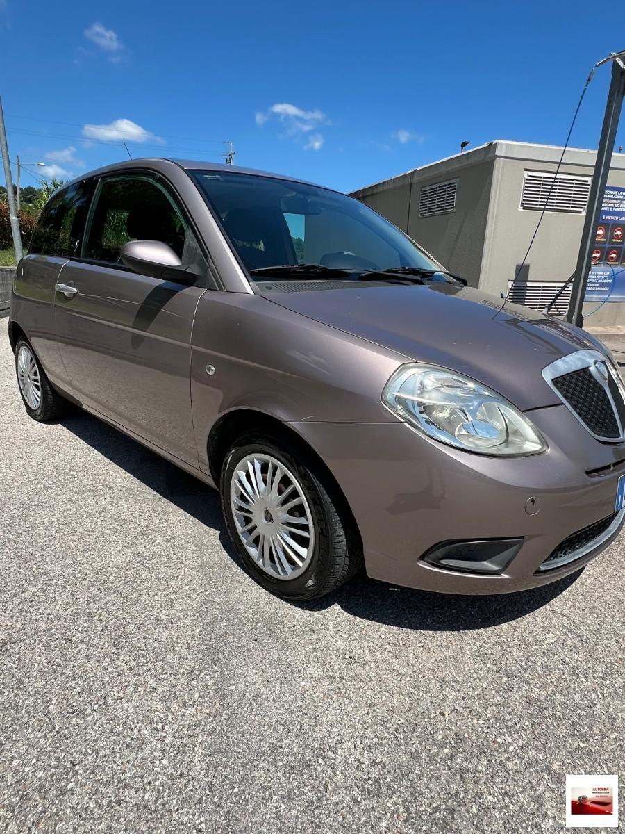 LANCIA - Ypsilon - 1.2 Argento