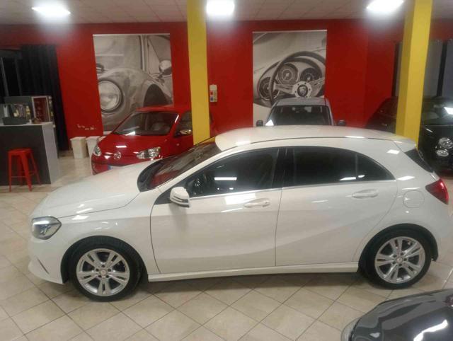 MERCEDES-BENZ A 180 CDI Sport ** KM CERTIF. MERCEDES **