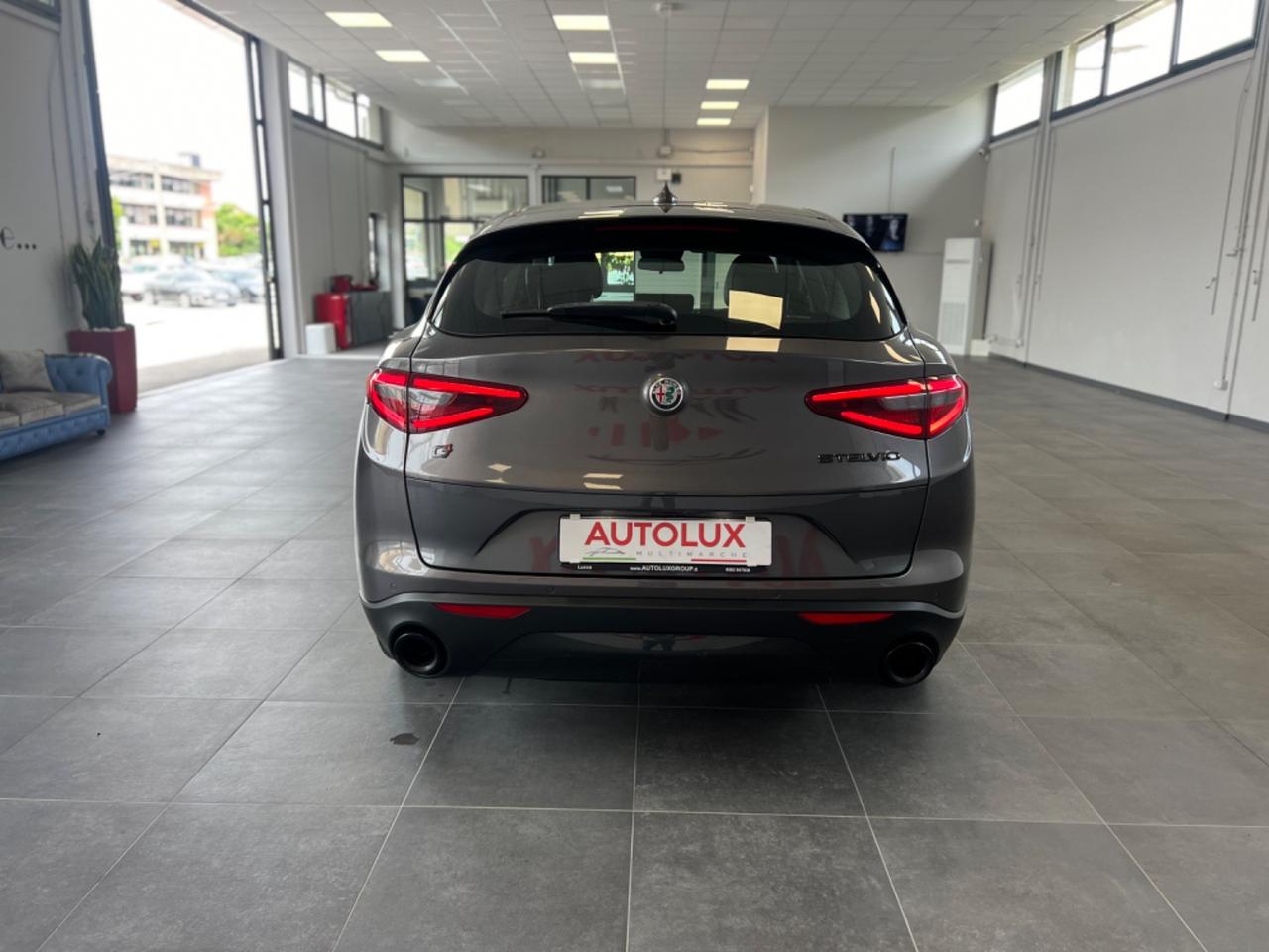 Alfa Romeo Stelvio 2.2 Turbodiesel 210 CV AT8 Q4 Ti