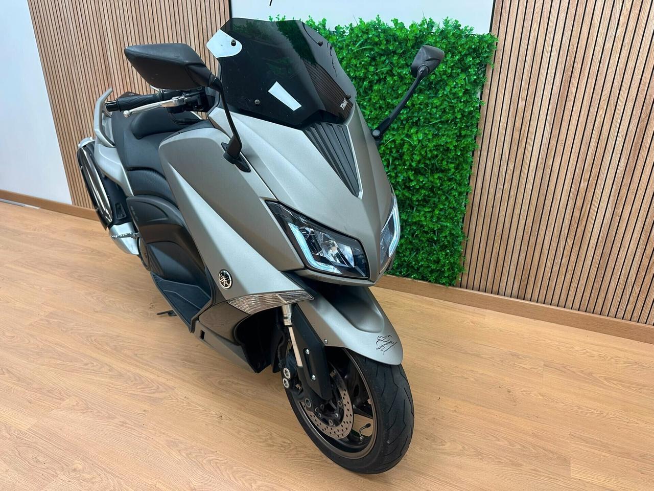 YAMAHA TMAX T-MAX T MAX 530 - DA 129€ AL MESE