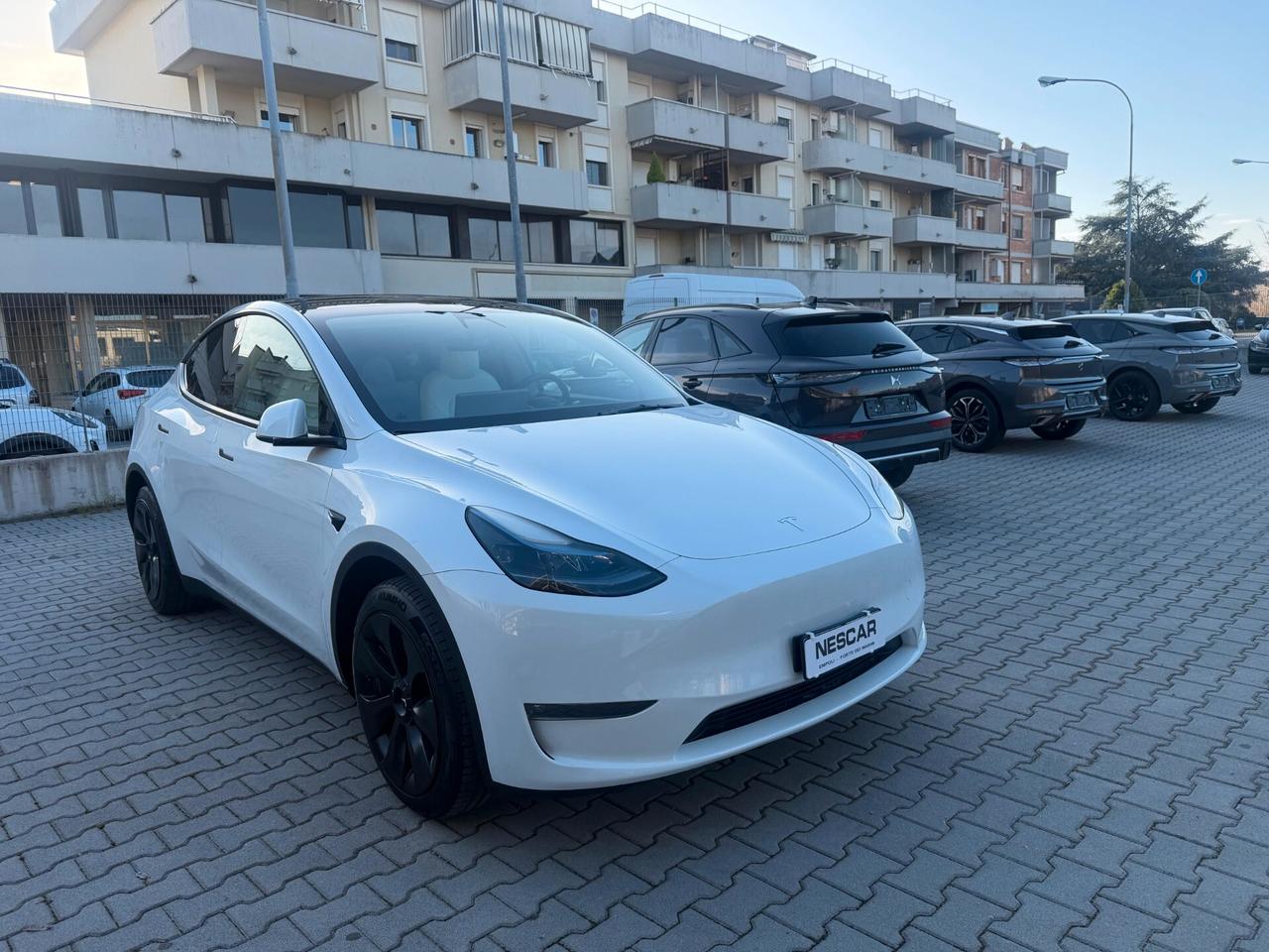 Tesla Model Y Long Range AWD IVA ESPOSTA