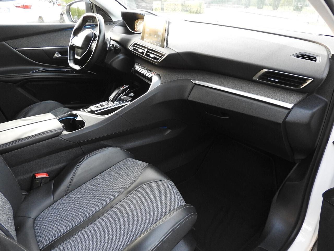 Peugeot 3008 1600HDi 120cv