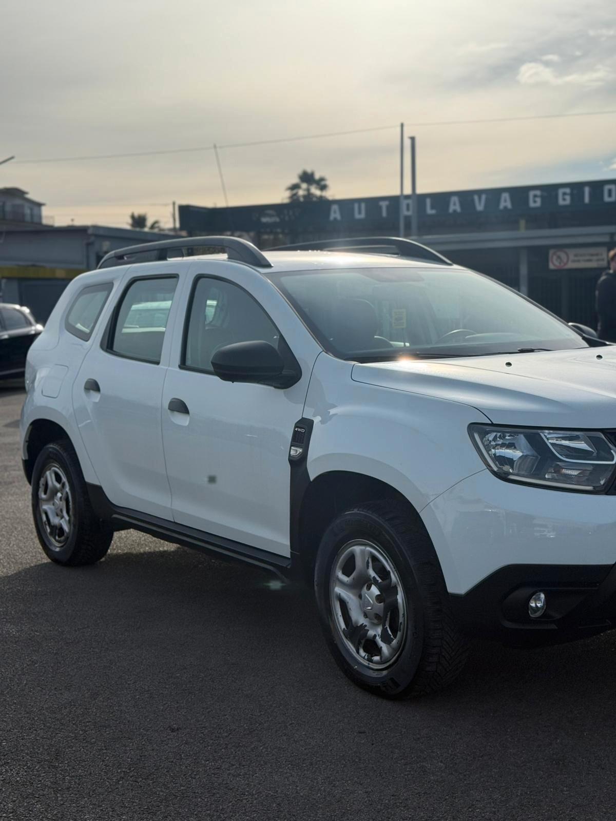 Dacia Duster 4x4 Prestige GANCIO TRAINO IVA ESCLUSA