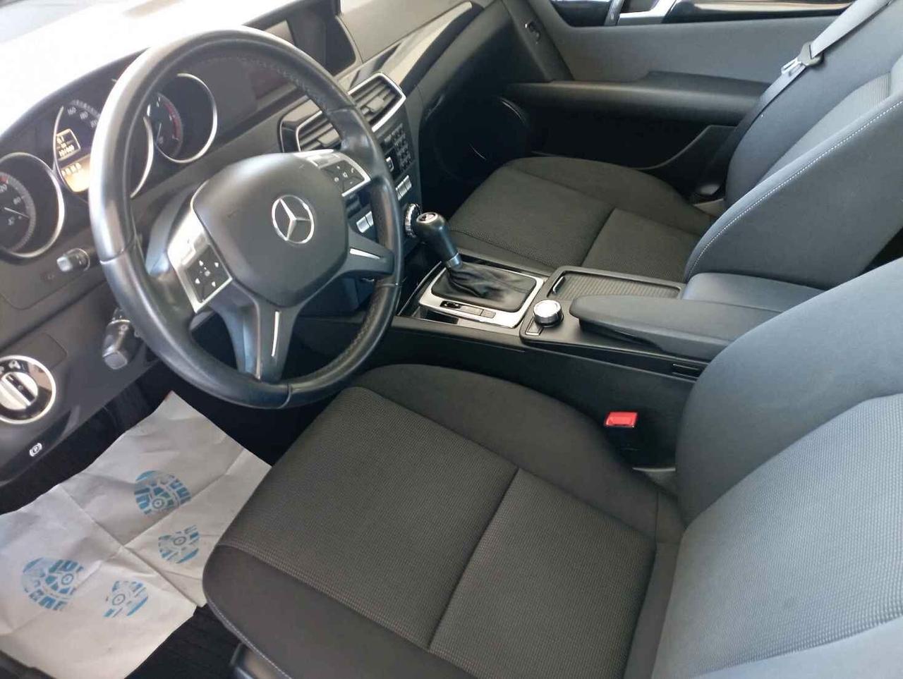 Mercedes-benz C 200 220 CDI BlueEFFICIENCY Elegance