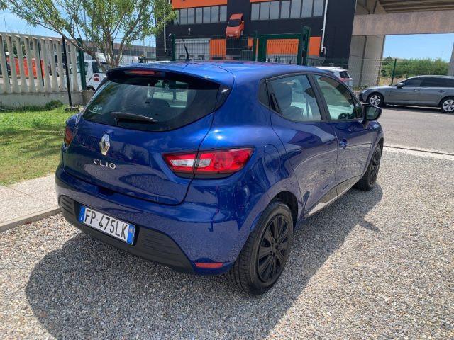 RENAULT Clio 1.2 75CV 5 porte Life