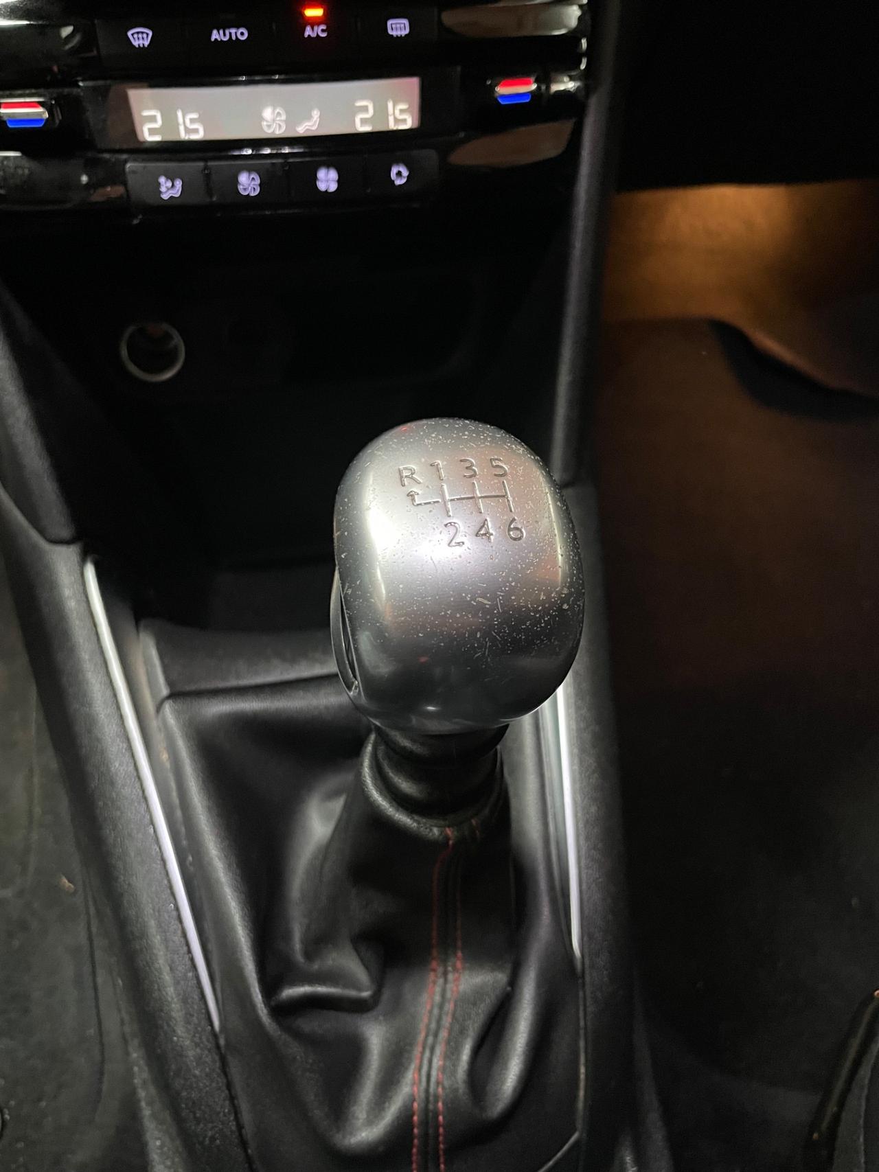 Peugeot 208 BlueHDi 1.6 GT Line