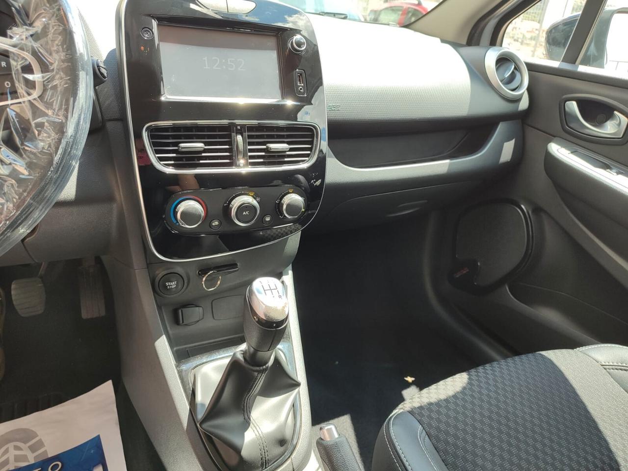 Renault Clio TCe 12V 90CV Start&Stop 5 porte Energy Duel2