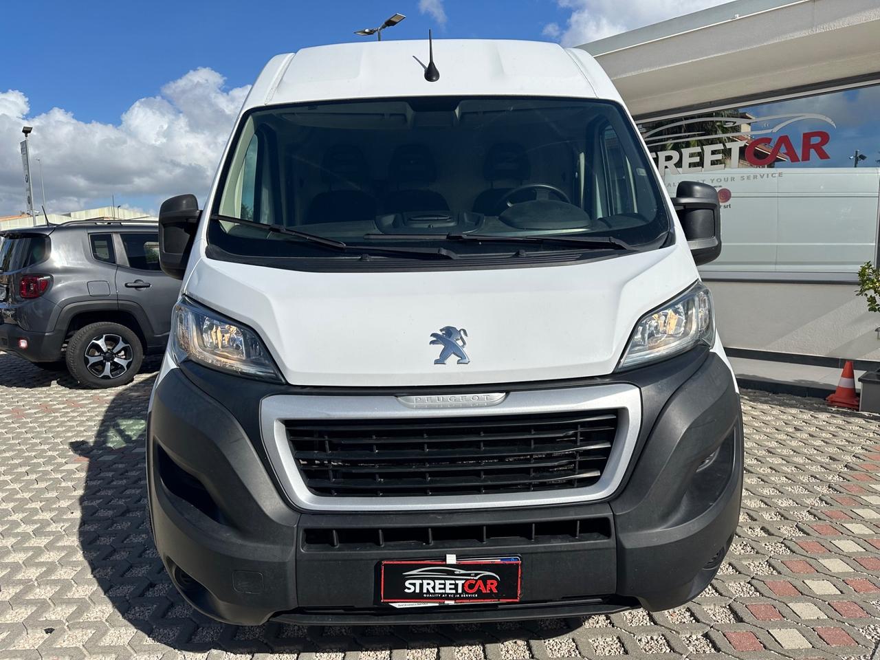 Peugeot Boxer 335 2.2 BlueHDi 140 S&S PC-TN Furgone