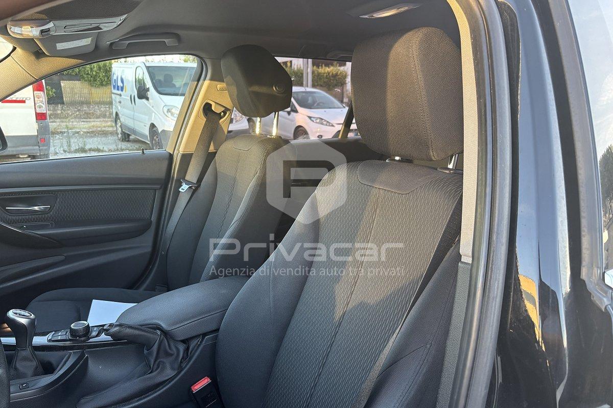 BMW 318d Touring Luxury