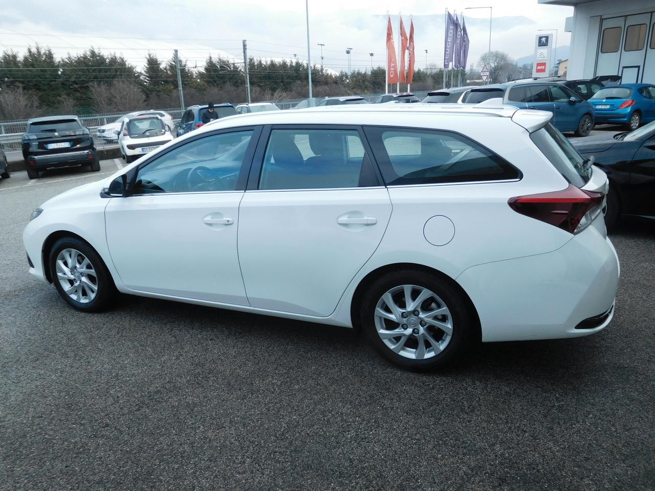 Toyota Auris Touring Sports 1.8 Hybrid Active