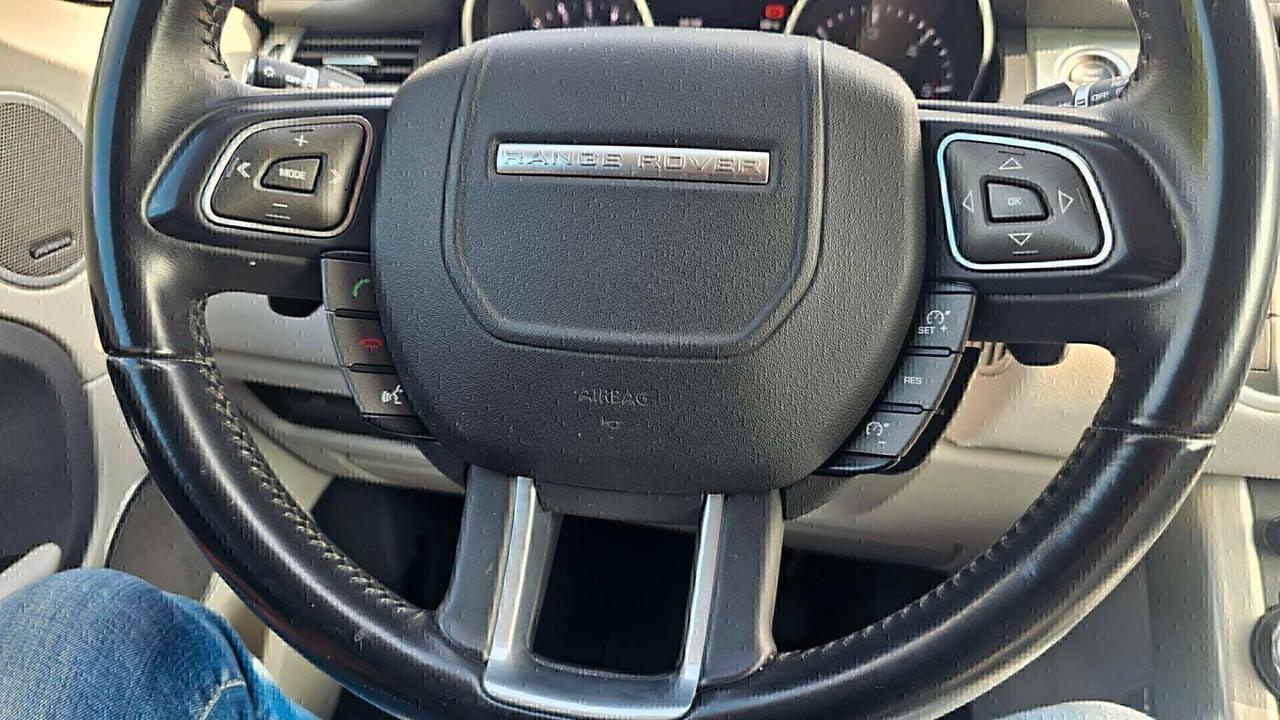 Land Rover Range Rover Evoque 2.2 TD4 5p. Prestige
