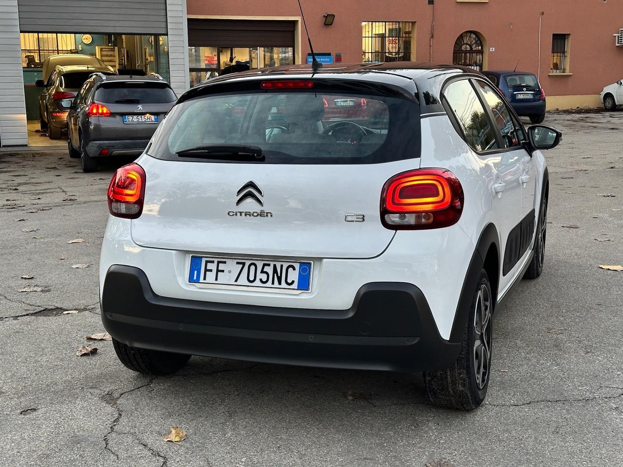 Citroen C3 PureTech 82 Shine solo 130mila km