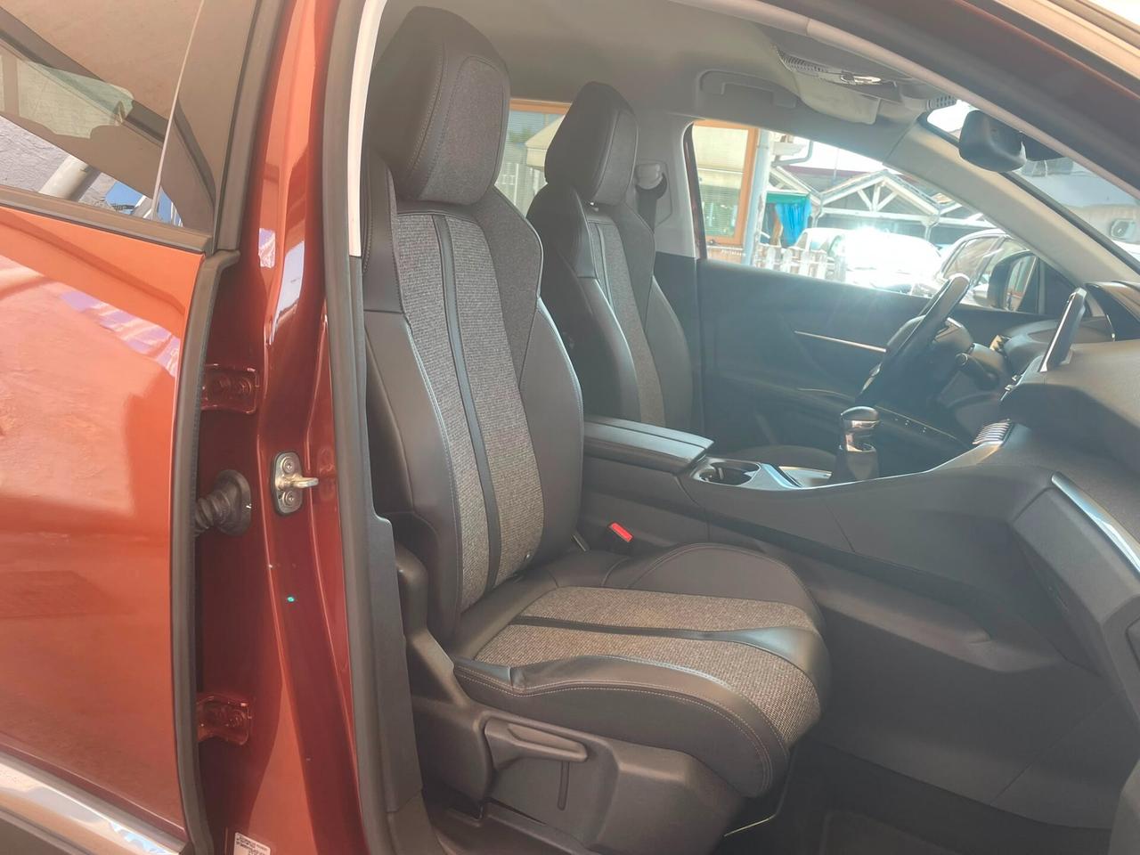 Peugeot 3008 PureTech Turbo 130 S&S Allure