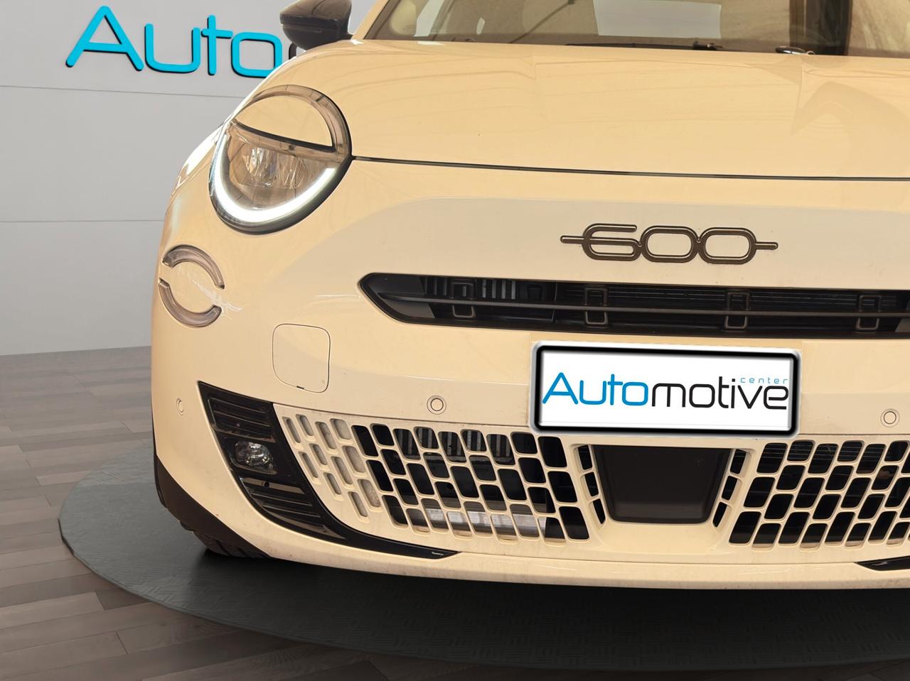Fiat 600 Hybrid 100 CV DCT MHEV La Prima