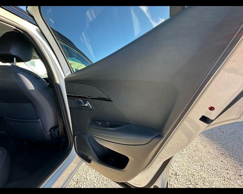 Peugeot 2008 2008 1.2 puretech Allure Navi Pack s&s 130cv