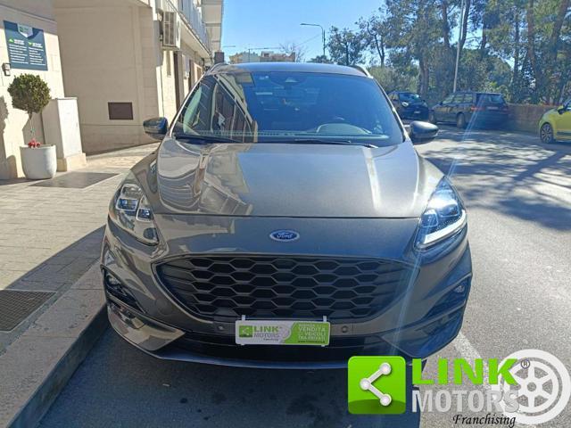 FORD Kuga 2.5 Full Hybrid 190 CVT 2WD ST-Line Design