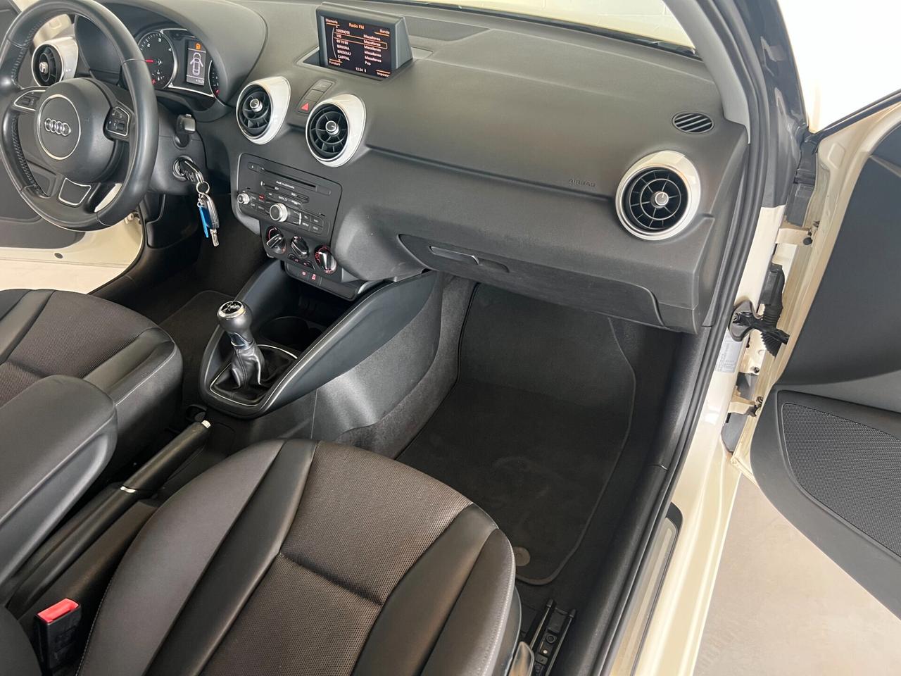 Audi A1 1.6 TDI Ambition 90 CV OK NEOPATENTATI