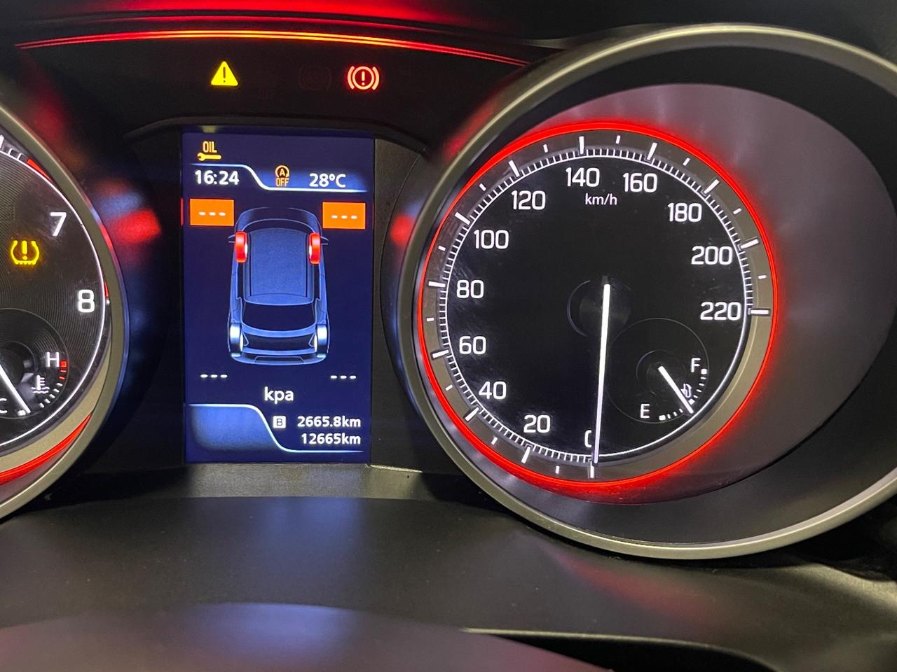 Suzuki Swift 1.2 Hybrid Top solo 12.000 km