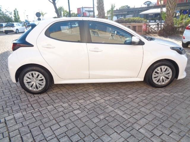Toyota Yaris 1.0 72 CV 5 porte Active NESSUN VINCOLO DI FINANZIAMENTO