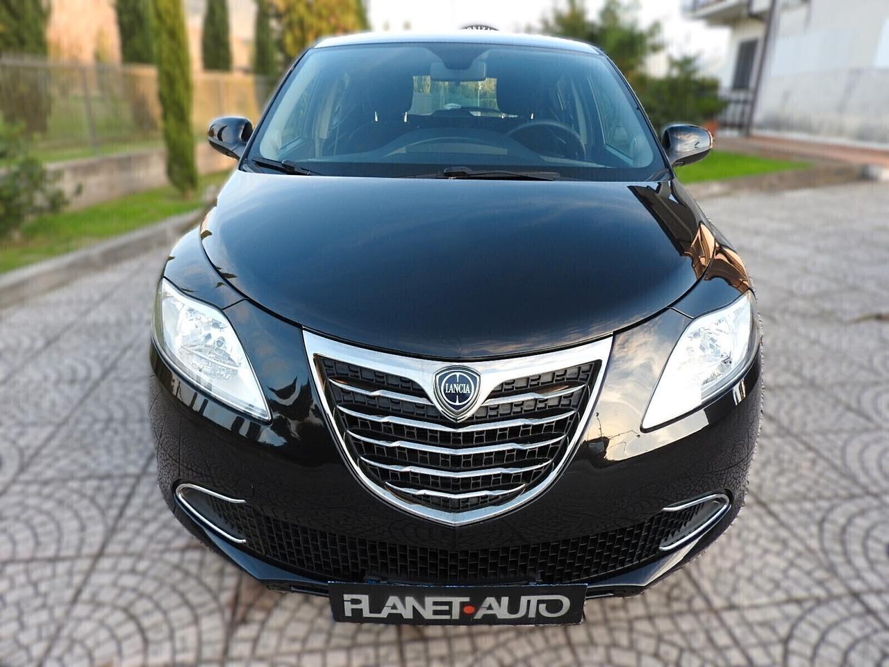 Lancia YPSILON Gold NEOP.