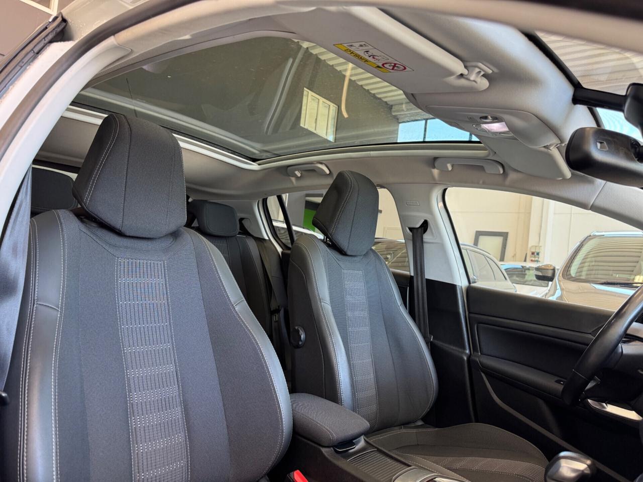 Peugeot 308 HDI 120cv Automatica