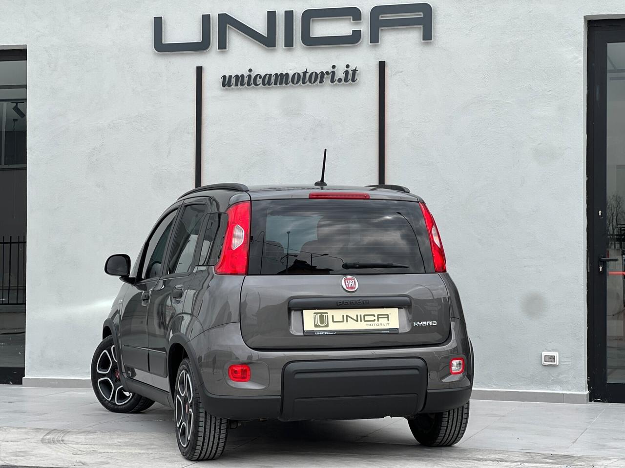 Fiat Panda 1.0 70 cv s&s STREET HYBRID ITALIANA 5p.ti