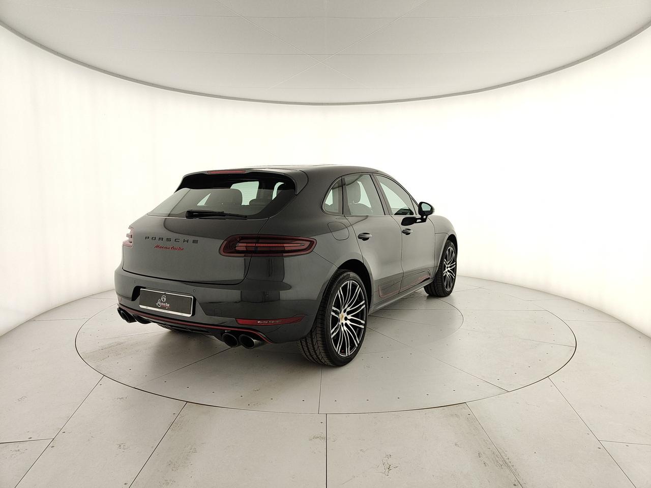 PORSCHE Macan 3.6 Turbo Performance 440cv pdk