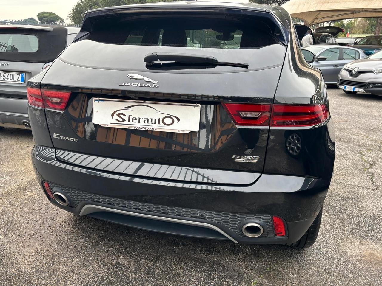 Jaguar E-Pace 2.0D I4 163 CV R-Dynamic SE