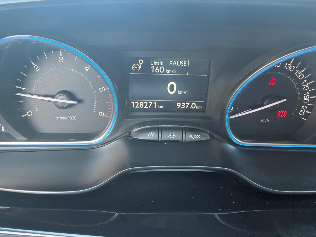 Peugeot 2008 diesel 1.6 GTLINE 2017