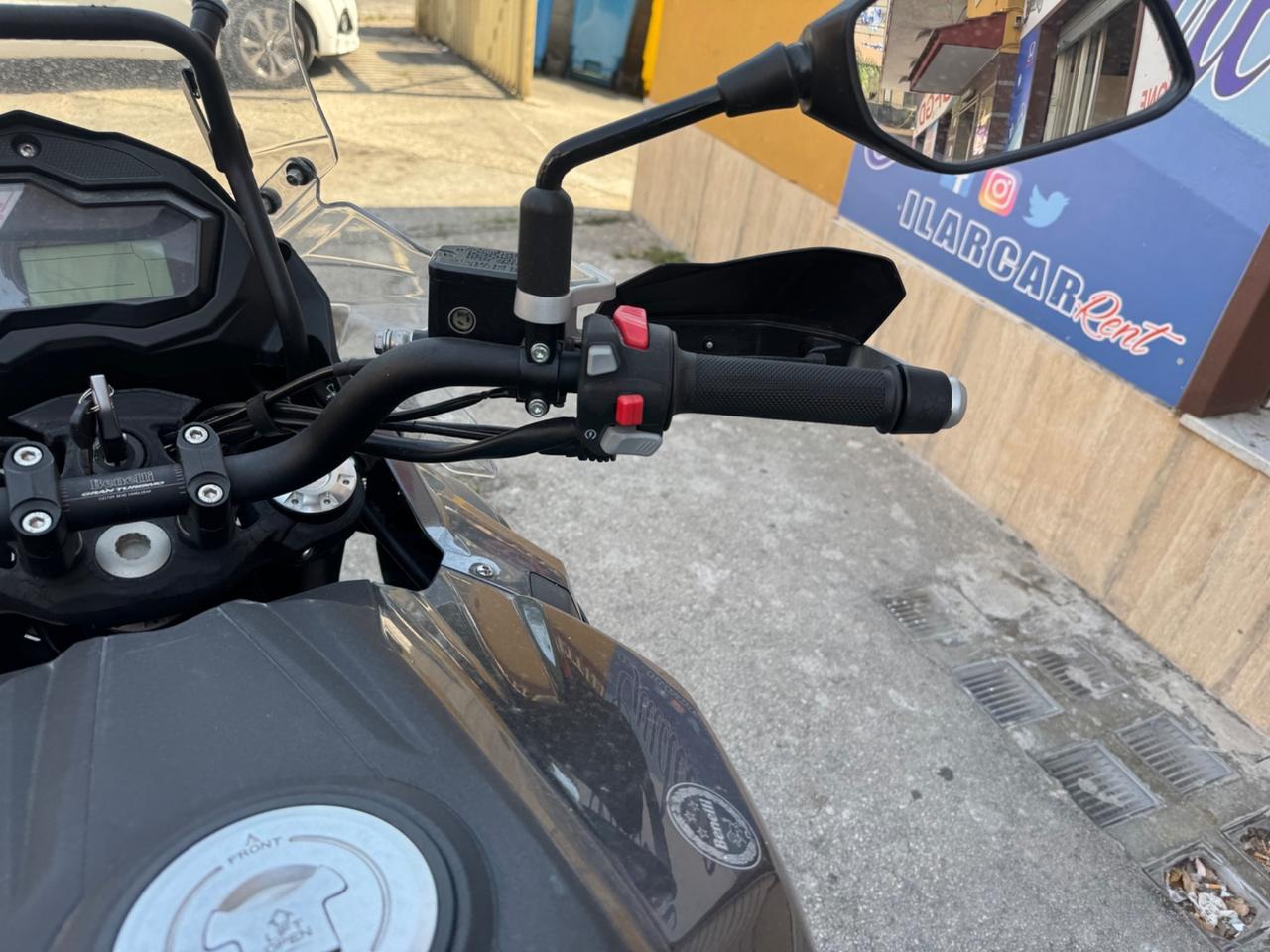 Benelli TRK 502 TRK 5002 X