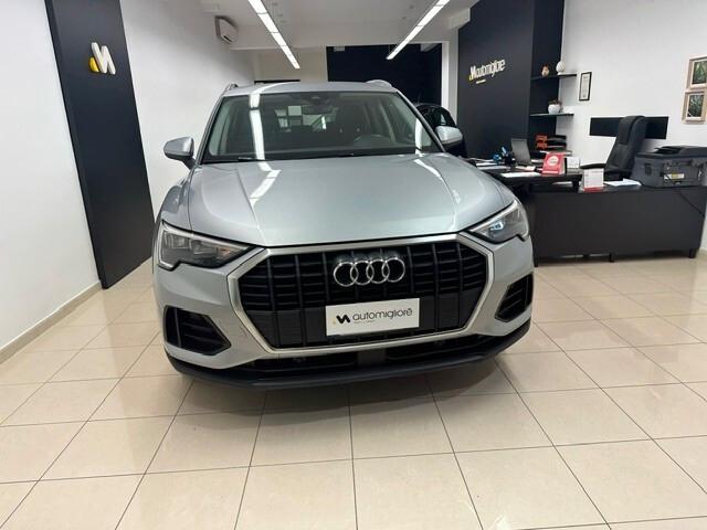 Audi Q3 35 TDI quattro S tronic Business