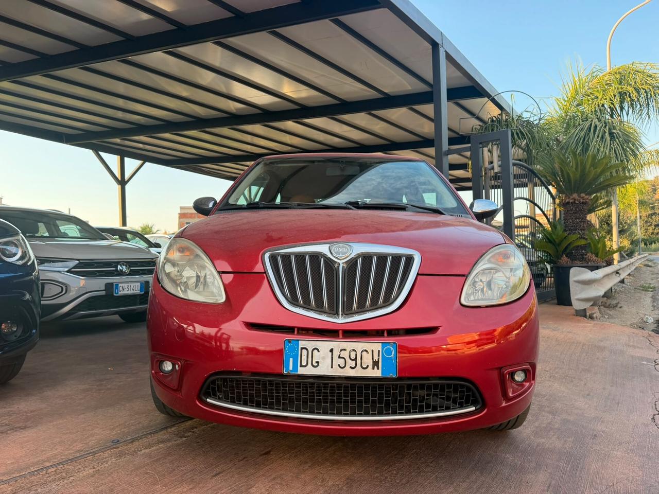 Lancia Ypsilon 1.3 MJT 75 CV Oro Bianco