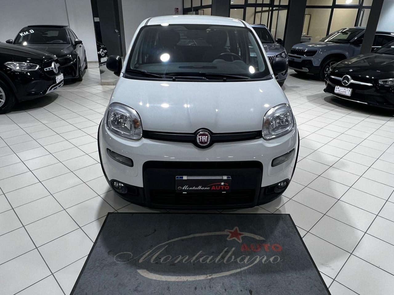 Fiat Panda 1.0 GSE S&S Hybrid Street Van 4 posti
