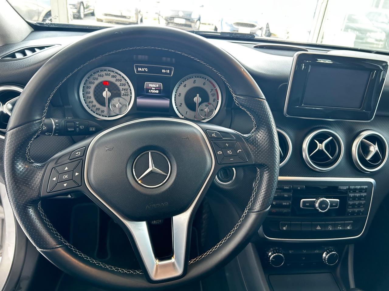 Mercedes A 180 1.6B x neopatentati 2016