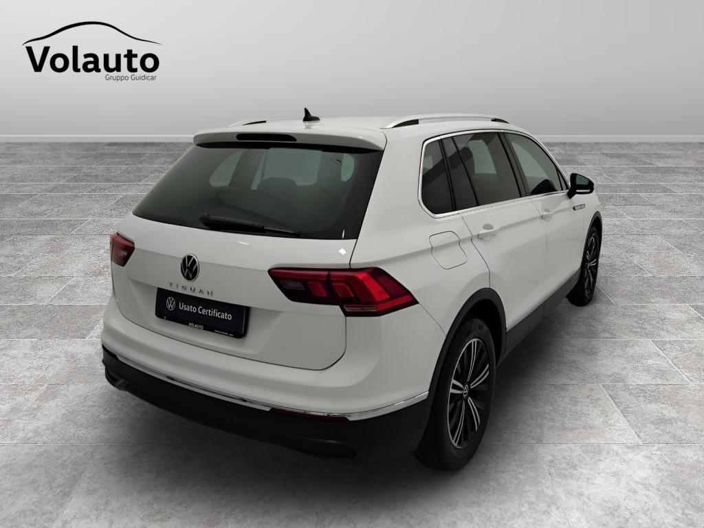 VOLKSWAGEN Tiguan II 2021 - Tiguan 2.0 tdi Life 150cv dsg