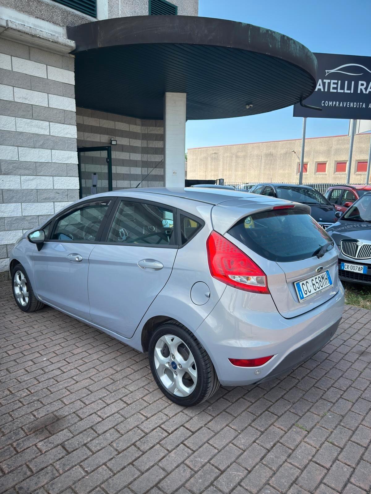 Ford Fiesta 1.2 82 CV 5 porte Titanium