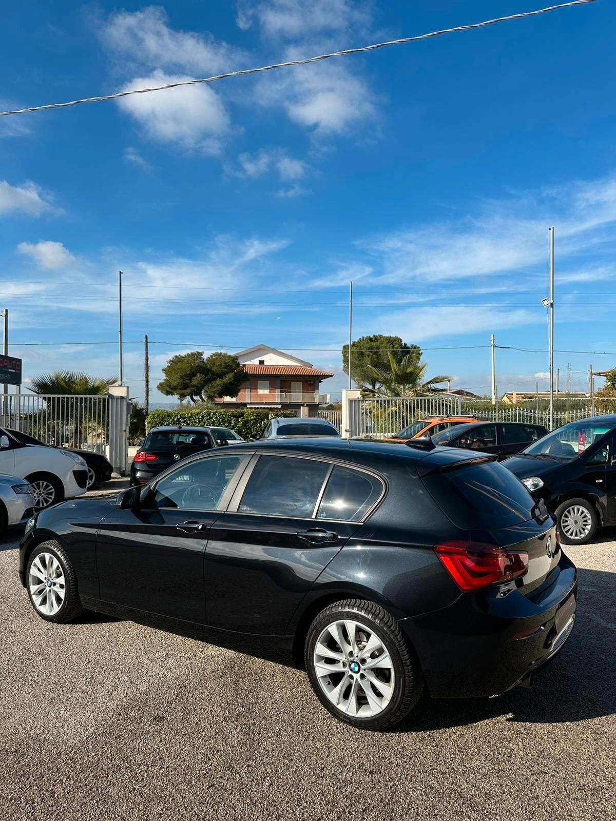 Bmw 116d 5p. Urban
