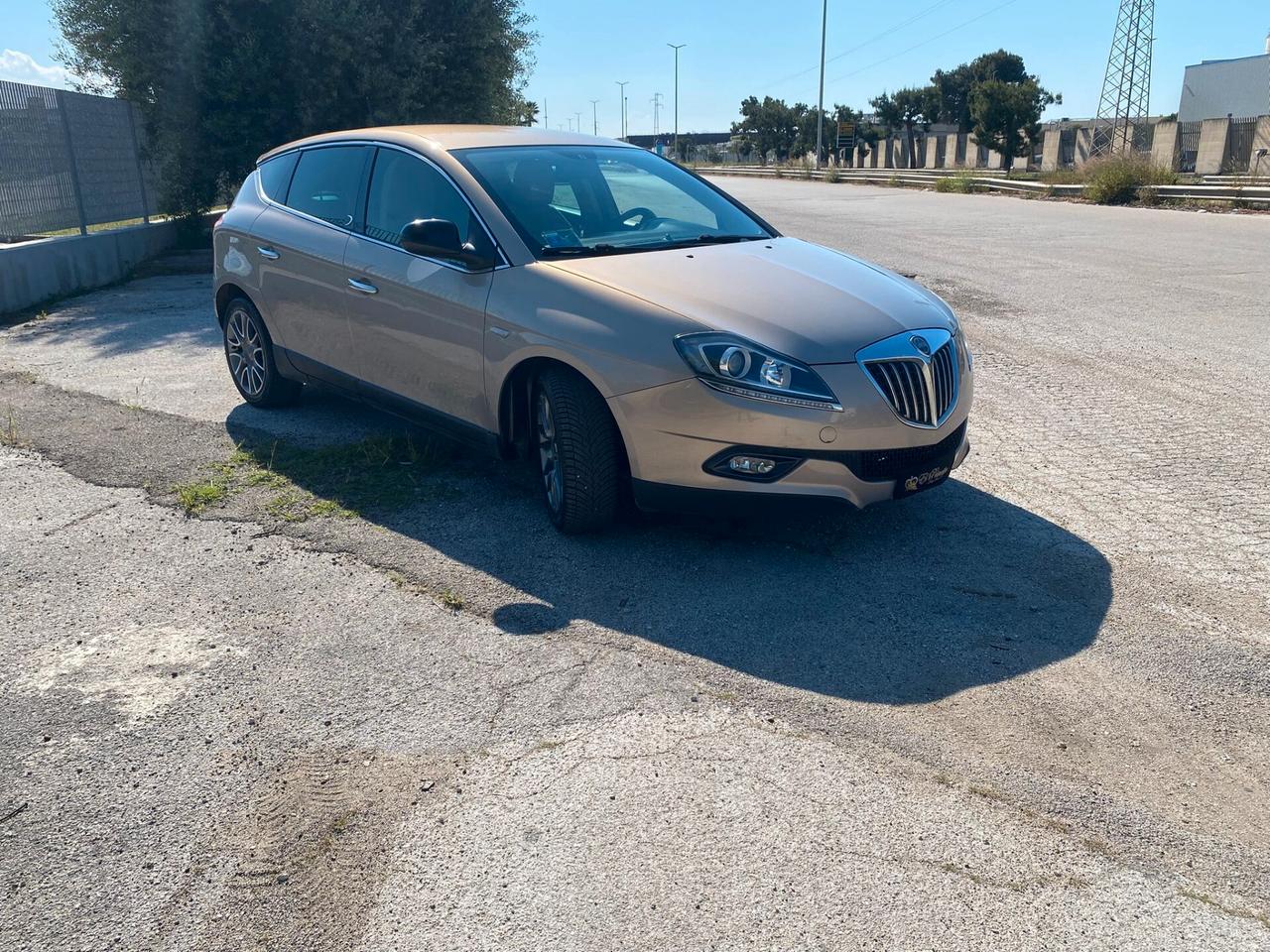 Lancia Delta 1.6 MJT DPF Selectronic Oro