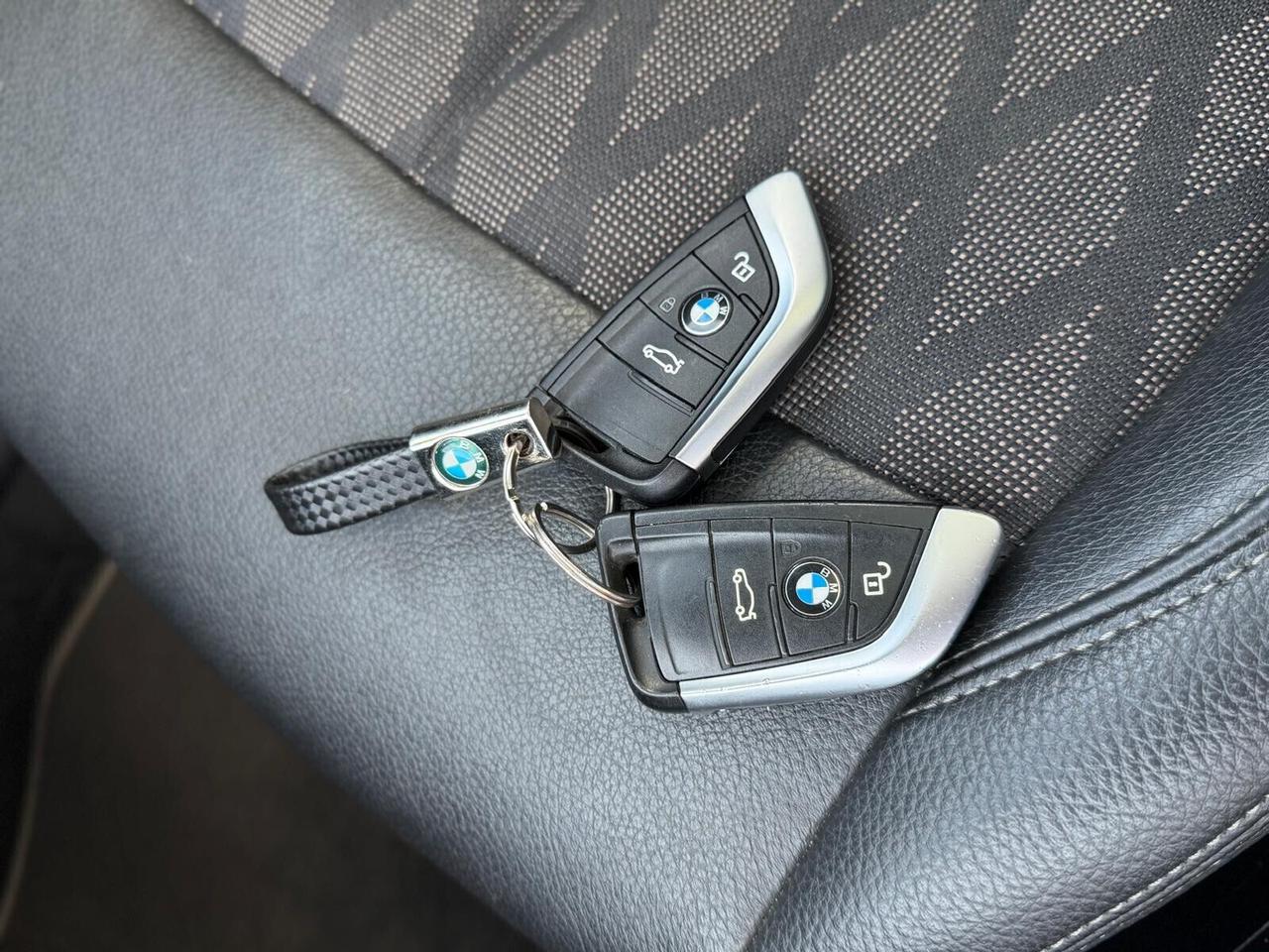 Bmw X1 sDrive18d xLine tetto apribile