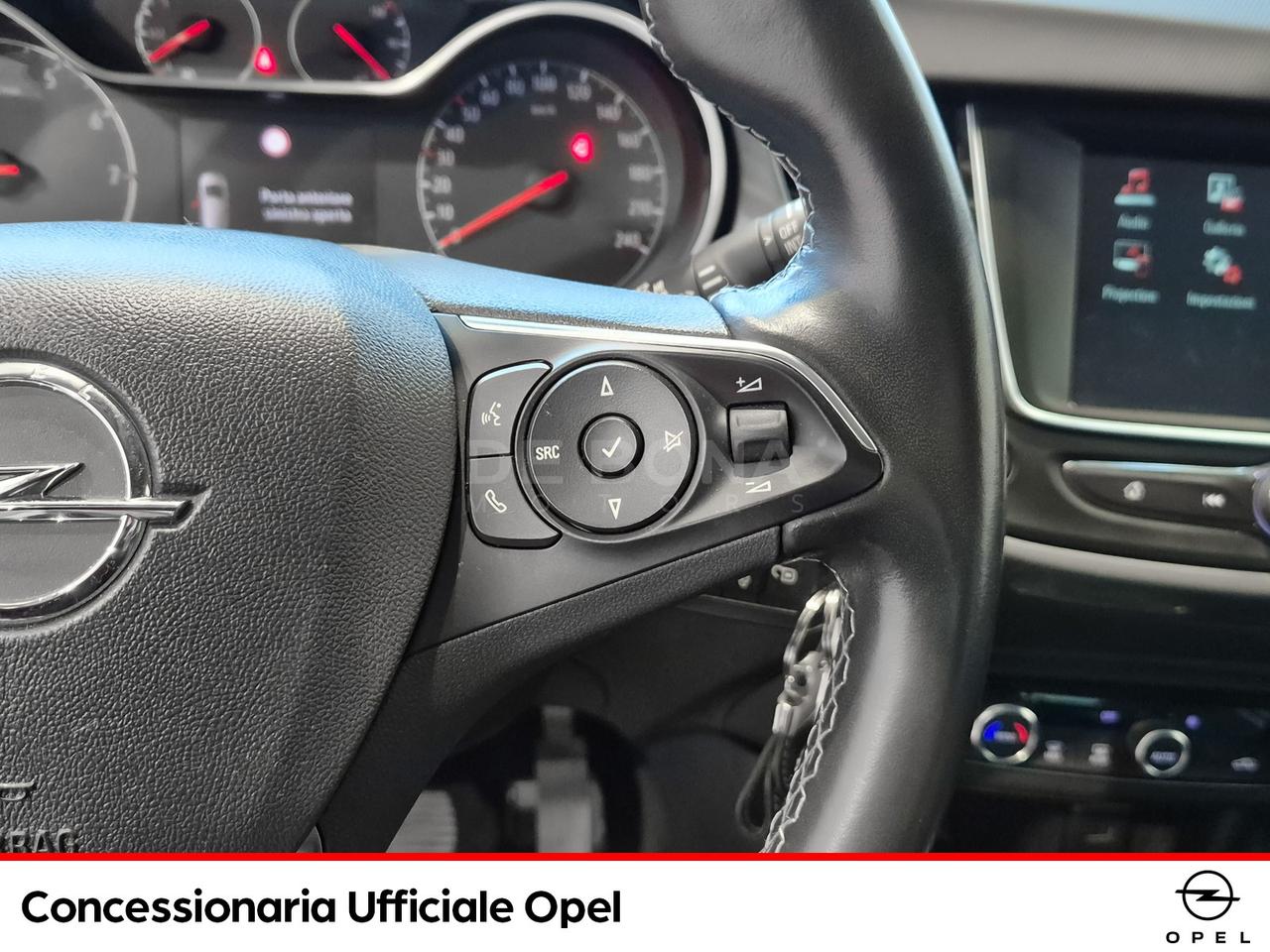 Opel Crossland 1.2 design&tech s&s 110cv