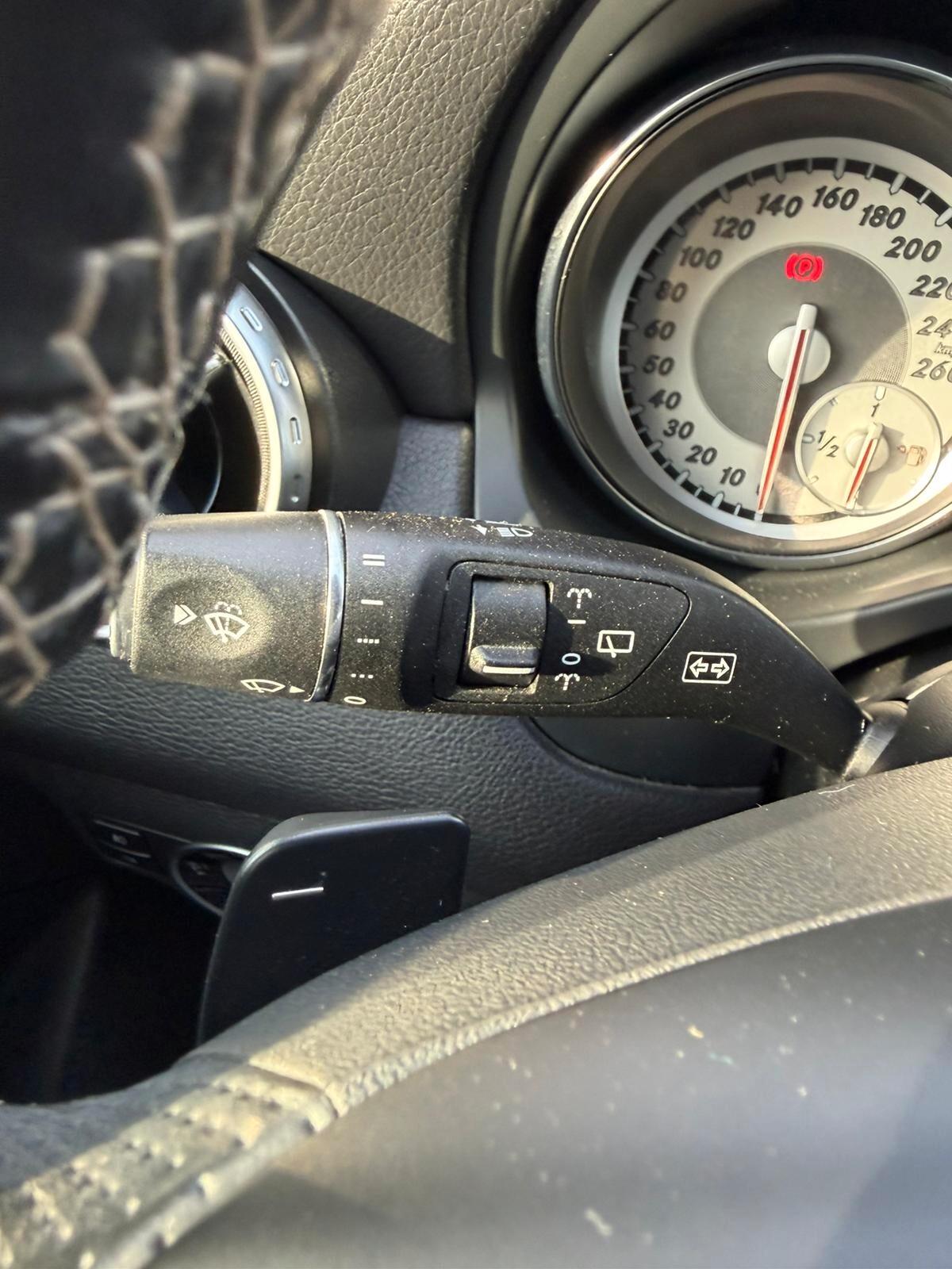 Mercedes-benz GLA 200 d Automatic 4Matic Premium