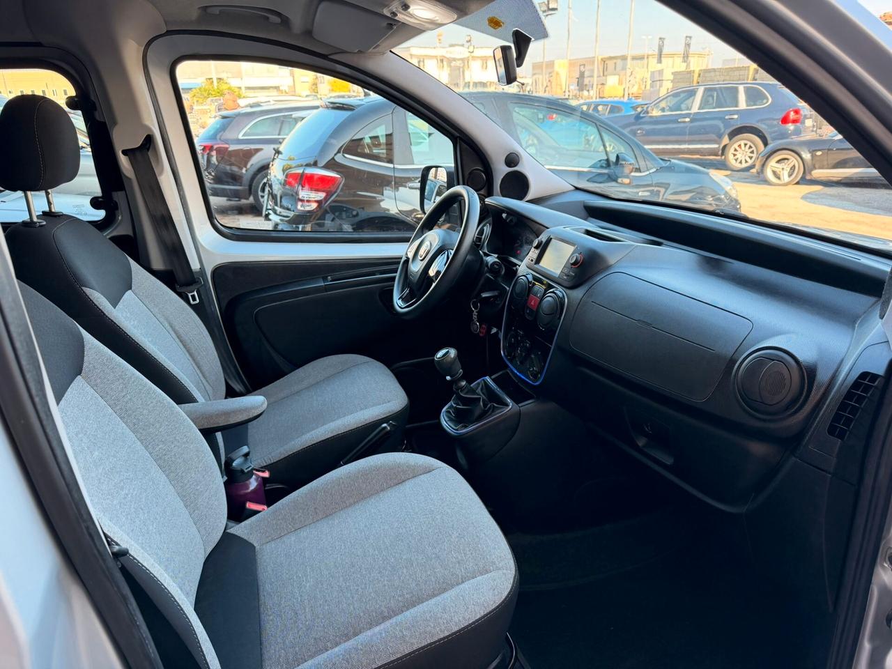 Fiat Qubo 1.4 8V 77 CV Lounge Natural Power