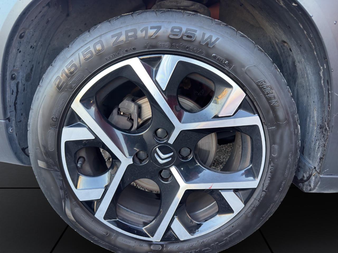 Citroen C3 Aircross CINGHIA APPENA FATTA-1.2 BICOLOR PURETECH SHINE PACK 110 CV-CERCHI 17-SENSORI-NAVI-CRUISE-