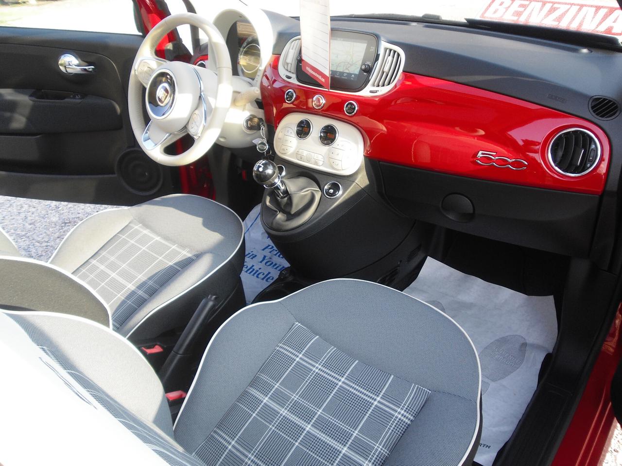 Fiat 500 1.0 HYBRID RED EDITION 2023