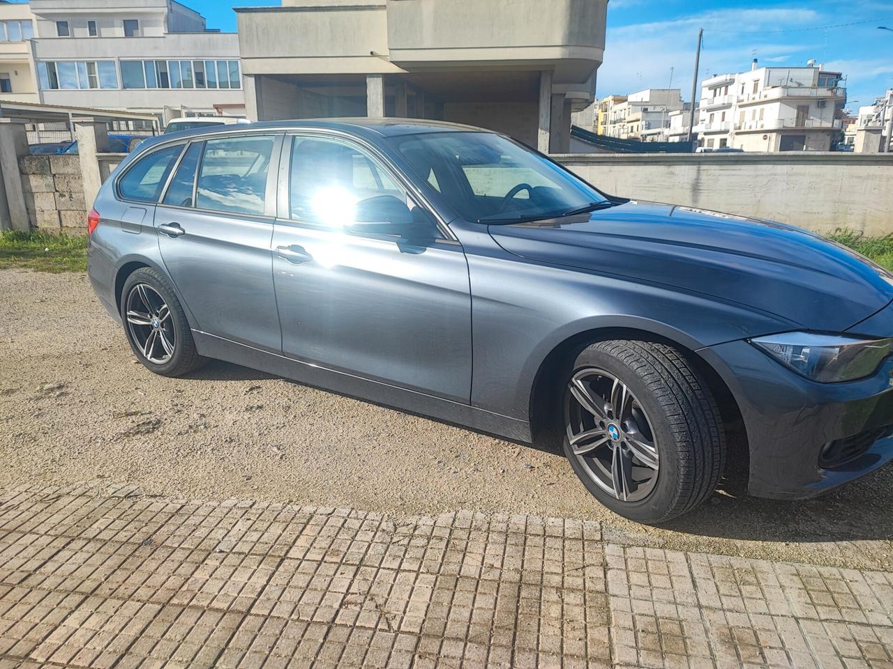 Bmw 320 320d Efficient Dynamics Touring Modern