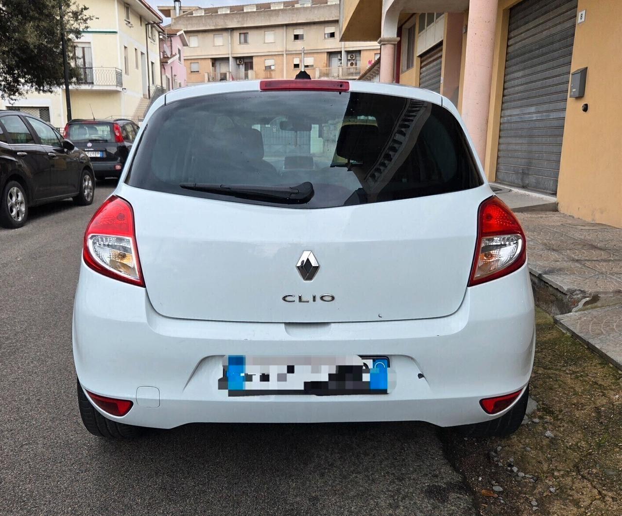 Renault Clio 1.5 dCi FULL-OPTIONAL