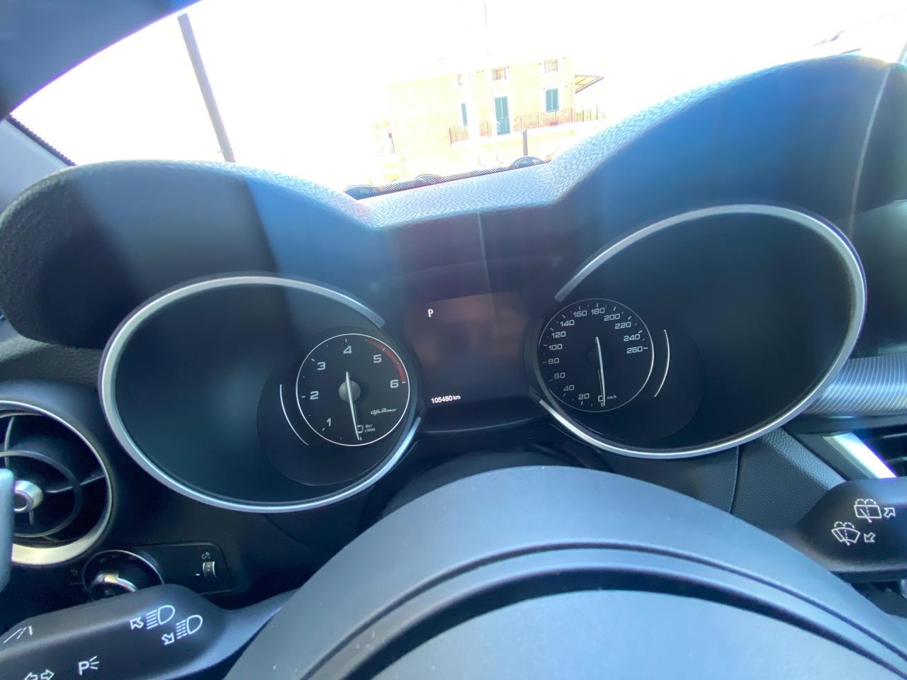 Alfa Romeo Stelvio 2.2 Turbodiesel 210 CV AT8 Q4 Veloce